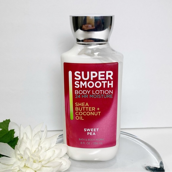 Bath & Body Works Sweet Pea Super Smooth 24 HR Moisture Body Lotion Full SizeNEW - Picture 1 of 3